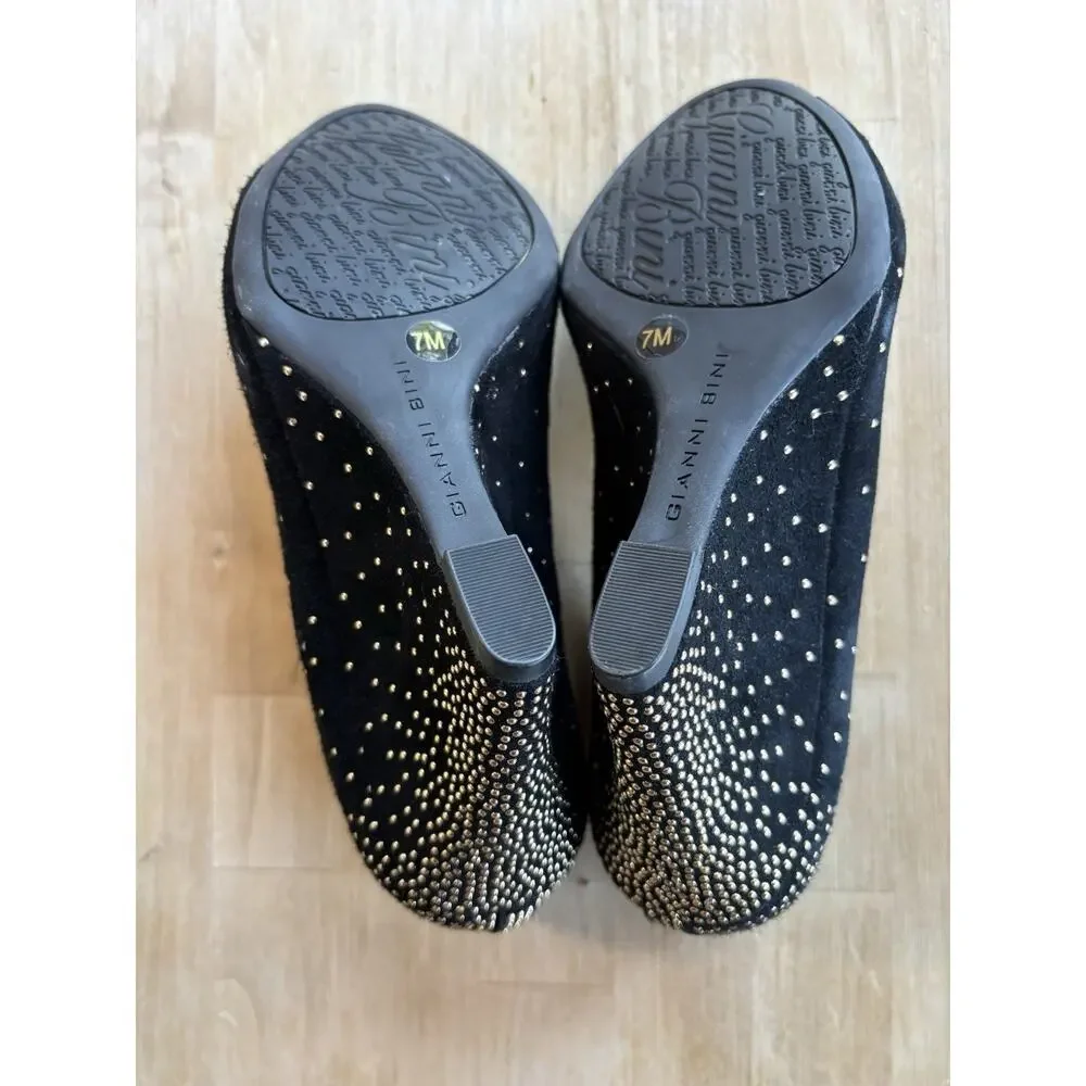 Gianni Bini Women's Black Gold Studded Sparkle Size 7M Wedges Open Peep Toe